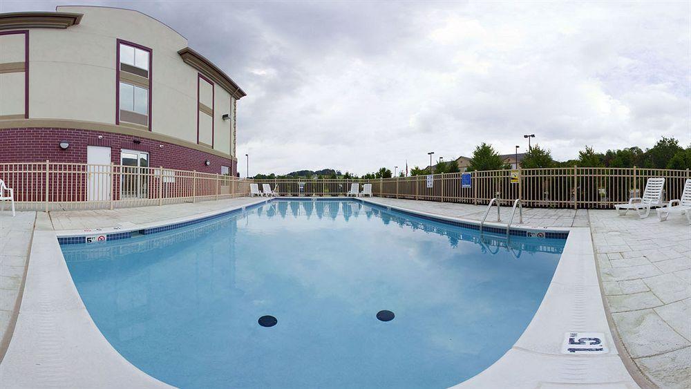 Holiday Inn Express - Bentleyville Екстер'єр фото