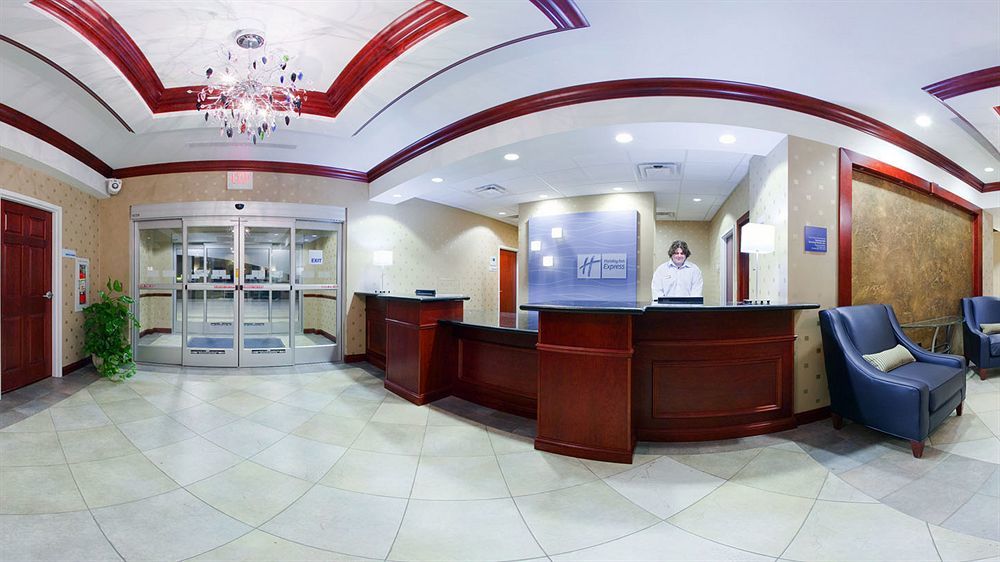 Holiday Inn Express - Bentleyville Екстер'єр фото