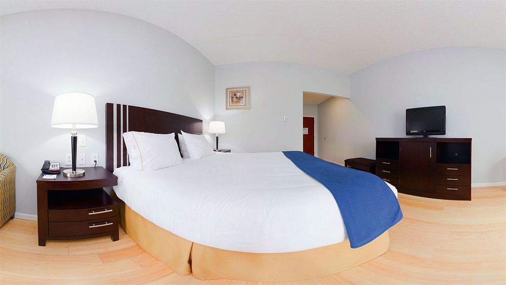 Holiday Inn Express - Bentleyville Екстер'єр фото