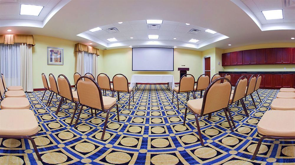 Holiday Inn Express - Bentleyville Екстер'єр фото